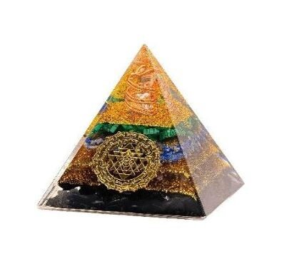 [32283] Shree Yantra Orgonite Crystal Pyramid – 80mm