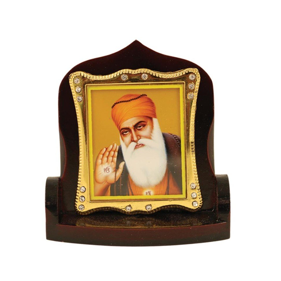 Guru Nank Ji (8.5 cm)